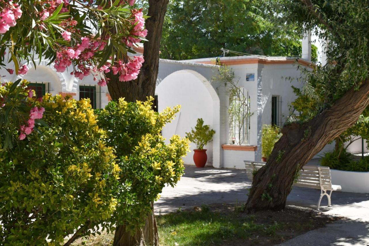 Ruca Hue Lejlighedshotel Puerto Madryn Eksteriør billede
